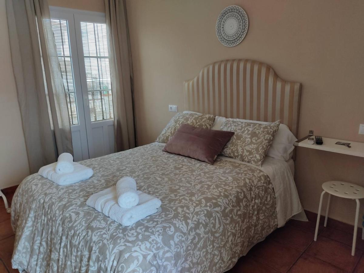 Alojamiento La Capillita Habitacion Con Bano Sanlucar de Barrameda Bagian luar foto